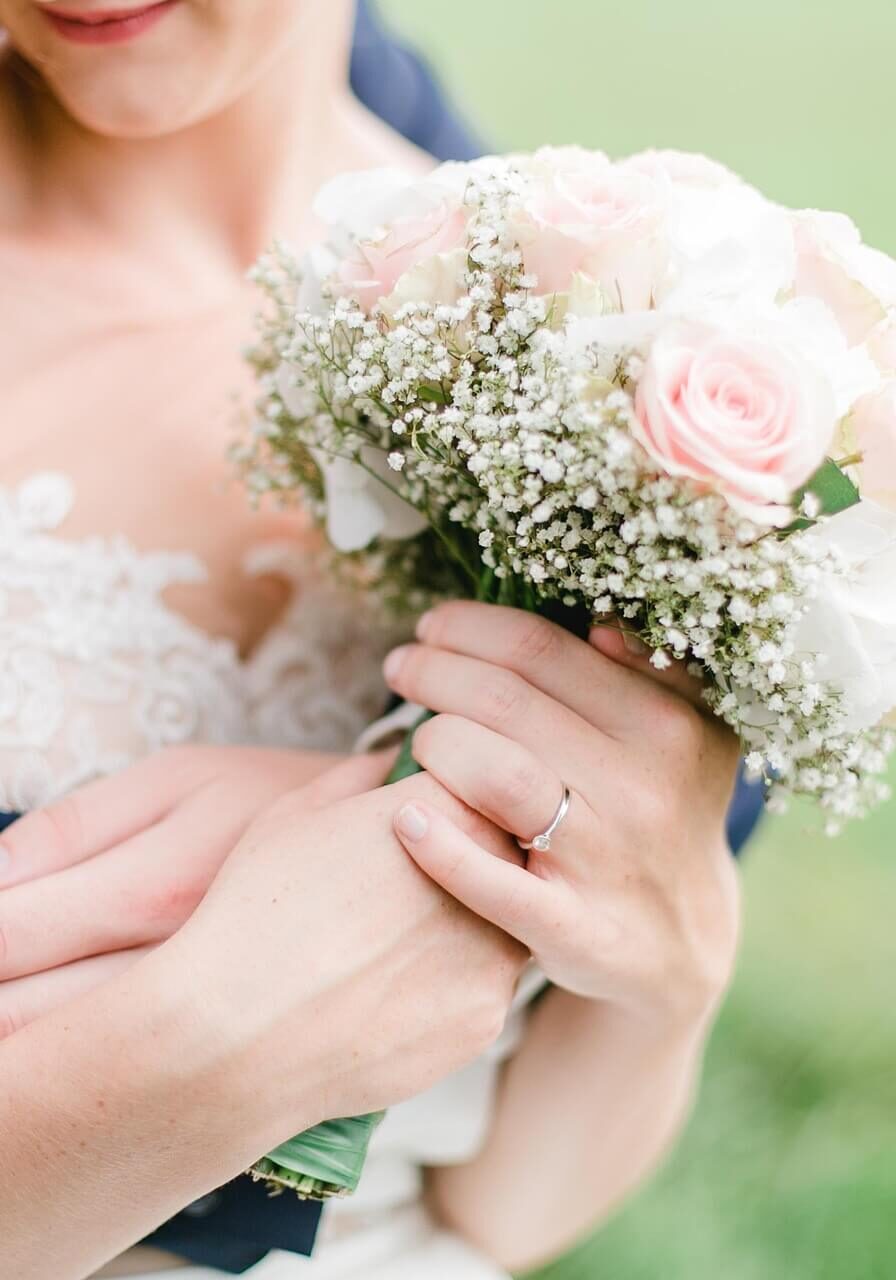jk_90-bride-4066022_1920